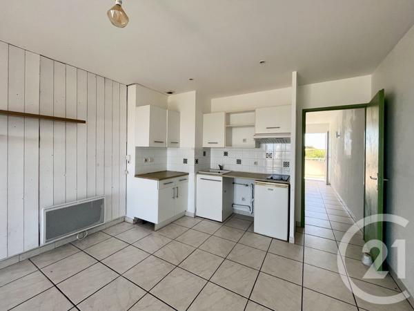 Appartement T2 à vendre  2 pièces - 45,97 m 2   ST PIERRE D OLERON  - 17