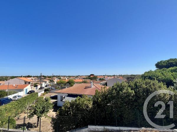 Appartement T2 à vendre  2 pièces - 45,97 m 2   ST PIERRE D OLERON  - 17