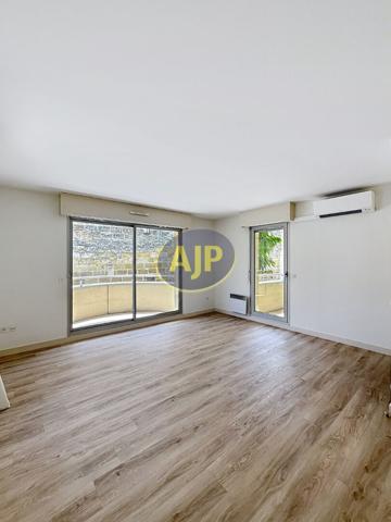 Vente appartement Bordeaux : 305 000 € - AJP Immobilier Bordeaux Nansouty