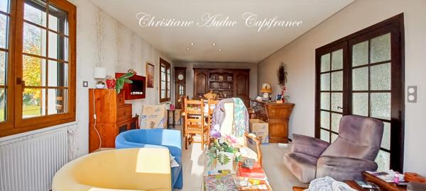 Charolles, maison de lotissement de 80m² entièrement rénovée, sur terrain de 1500 m²