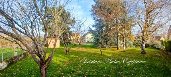 Charolles, maison de lotissement de 80m² entièrement rénovée, sur terrain de 1500 m²