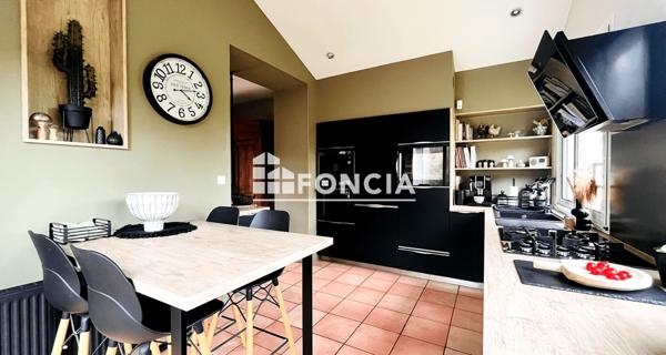 À vendre Maison 5 pièces 125 m² - Cholet 49300