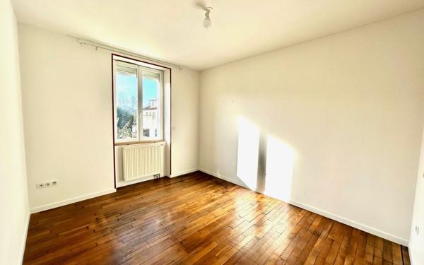 Appartement à louer    3 pièces • 69,32 m2 Périgueux