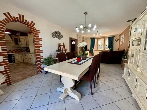 Maison de qualité très bien située