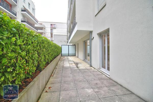 Appartement à louer 3 pièces 75.05m²