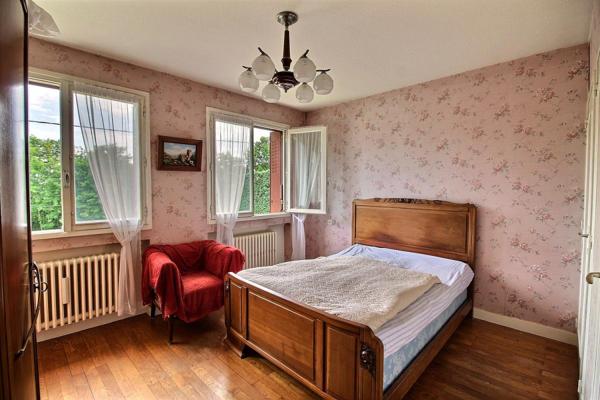 SAINT ETIENNE 42000  secteur GOLF Maison 98m² habitables sur sous-sol complet  4 chambres terrain 920m²