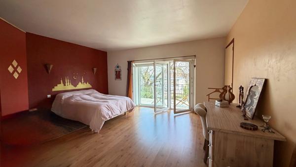 Immobilier Besançon (25000) – Maison de village 260m2 – 499 000 €