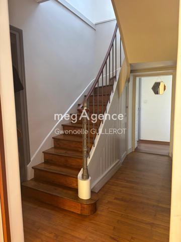 Maison à LORIENT, 56100 - 7 pièces 147m²