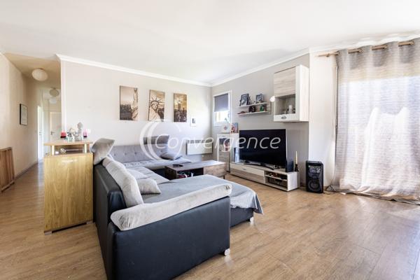 Maison
                                                                                                                                                                                                                                                                                                                        5 pièce(s)                                                                                                                                                                                                          4 chambre(s)                                                                                                                                                                                                          140  m²