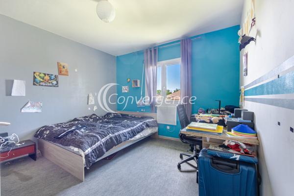 Maison
                                                                                                                                                                                                                                                                                                                        5 pièce(s)                                                                                                                                                                                                          4 chambre(s)                                                                                                                                                                                                          140  m²