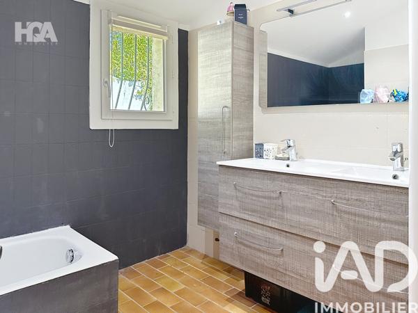 Immeuble à vendre 678 m² Le Lavandou