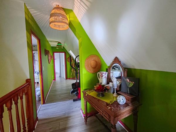 Maison 4chbs,grande pièce à vivre, jardin+champ