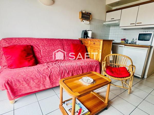 STUDIO 2 EME ET DERNIER ETAGE AVEC BALCON