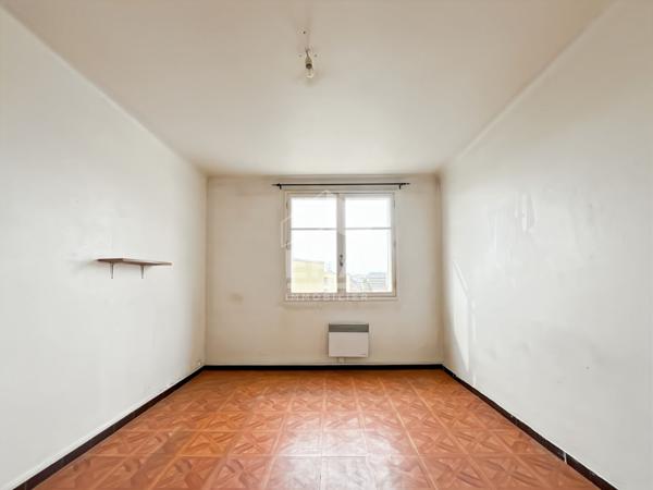 À vendre 50m²  traversant - 2 balcons - Jules cantini 13008 Marseille