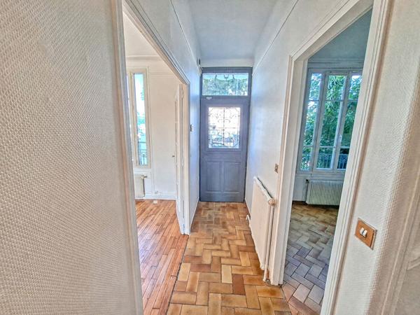 Antony Maison familiale de 152 m² habitables ? 5 chambres ? Garage ? Combles aménageables ? DPE D