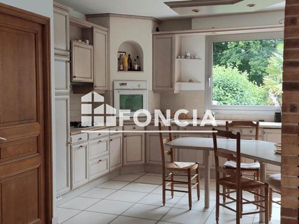 À vendre Maison 6 pièces 125 m² - Chartres-de-bretagne 35131