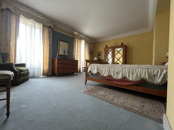 charmante maison en plein coeur de Lussac-les-Châteaux