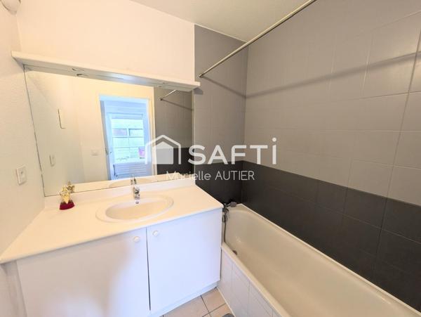 Appartement T2 de 34 m² avec Balcon et Parking