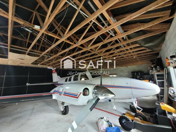 VILLA MODERNE DE 222M2 – AIR PARK DE BISCARROSSE- 336M2 DE HANGAR