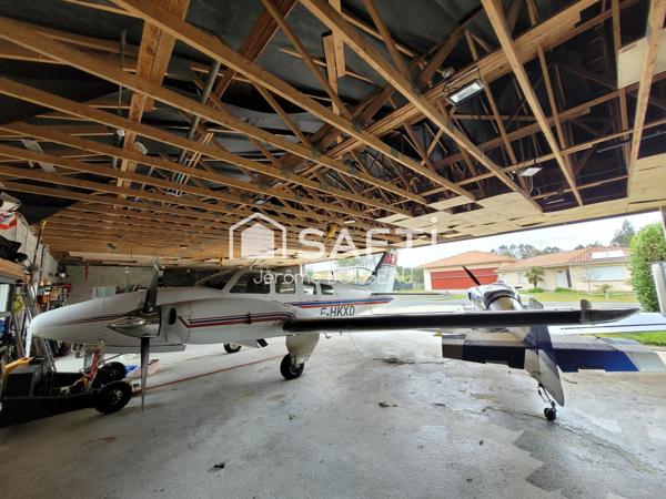 VILLA MODERNE DE 222M2 – AIR PARK DE BISCARROSSE- 336M2 DE HANGAR