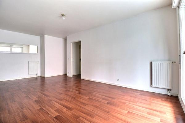 Appartement Aubervilliers 3 pièce(s) 66 m2