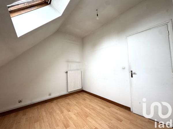 Maison 3 pièces de 85 m² à Sin-le-Noble (59450)
