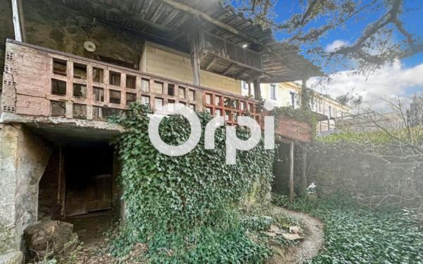 Maison à vendre    3 pièces •  Thueyts