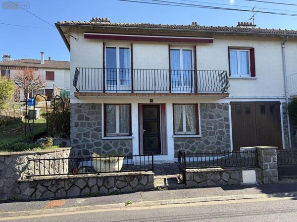 Maison à vendre à Aurillac dans le Cantal (15000), ref : 15061-54