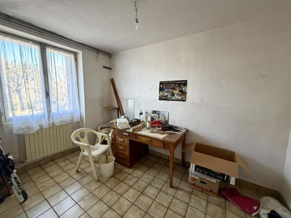 Maison à vendre à Aurillac dans le Cantal (15000), ref : 15061-54