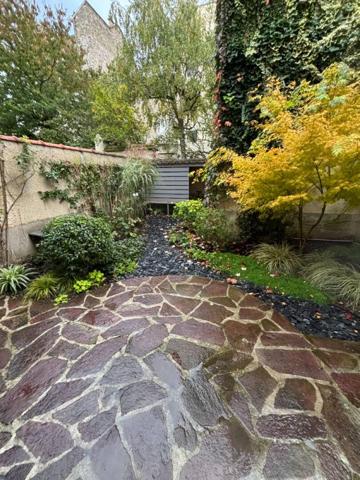 MAISON  COUP DE COEUR  quartier boulevard Lundy