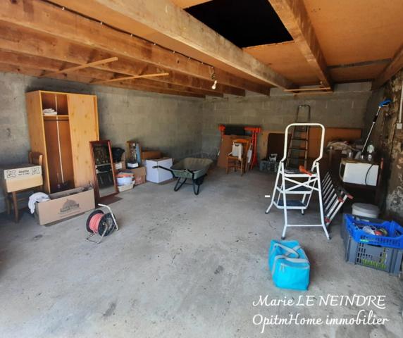 📍 EXCLUSIVITÉ – Charmante maison en pierre à vendre à Plounévez-Quintin, en campagne