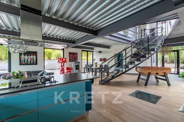 Villa d’architecte contemporaine 267m² • Vue panoramique • Piscine • Saint-Just-Saint-Rambert