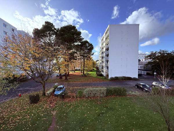 Appartement  5 pièce(s) 102 m2 Vannes Kercado - Trussac