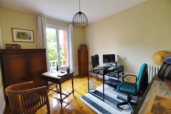 Maison Chatou 5 chambres 175 m2 plus 110 m² de sous sol total