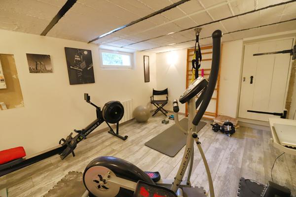 Maison Chatou 5 chambres 175 m2 plus 110 m² de sous sol total