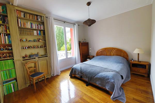 Maison Chatou 5 chambres 175 m2 plus 110 m² de sous sol total