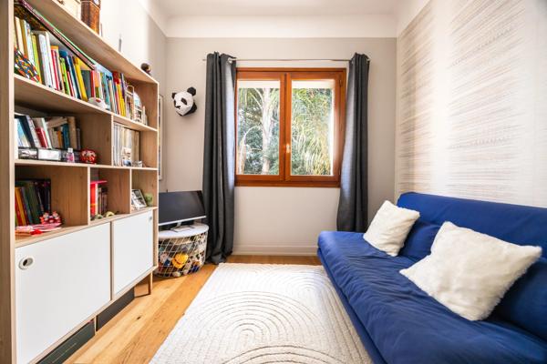 MAISON DE VILLE RENOVEE AVEC GOUT, JARDIN, GARAGE - PERPIGNAN