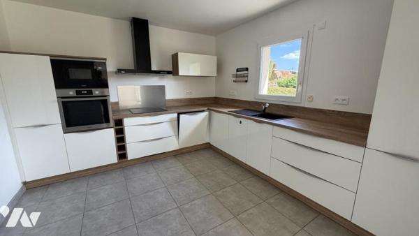 MARIGNY, Pavillon 126m², 3090m² de terrain, 