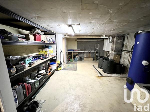 Maison traditionnelle 5 pièces de 114 m² à Saint-Jacques-de-la-Lande (35136)