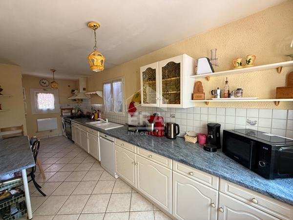 A VENDRE 13530 TRETS MAISON DE TYPE 5 DE 100M² SUR 1100M² DE JARDIN