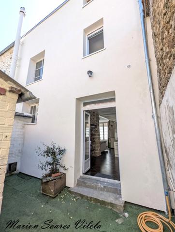 Maison de caractère de 99 m² avec cour + grenier aménageable. Toiture et isolation ext. Neuves