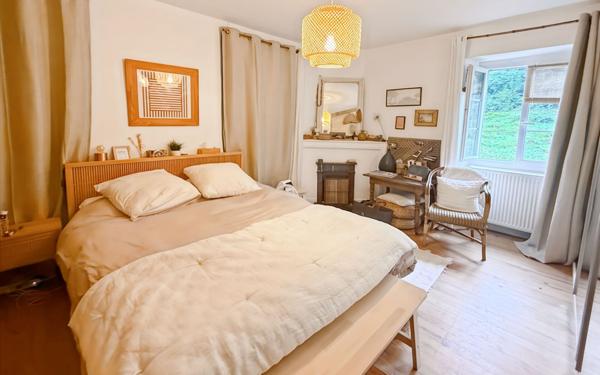 Maison à vendre    7 pièces • 180 m2 Jurançon