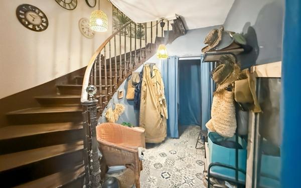 Maison à vendre    7 pièces • 180 m2 Jurançon