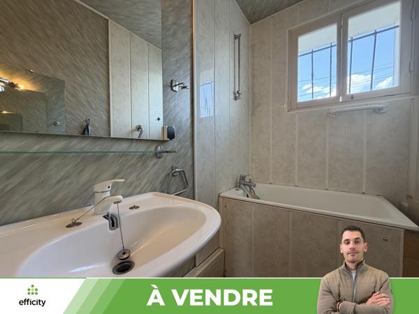 Maison
         4 pièces
        - 73 m² 139 500 € *