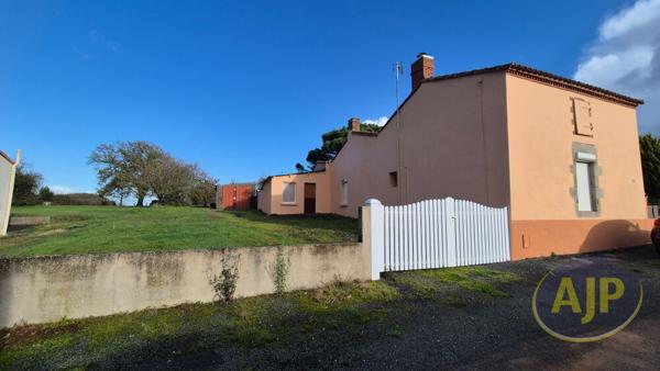 Vente maison Montaigu : 129 000 € - AJP Immobilier Montaigu
