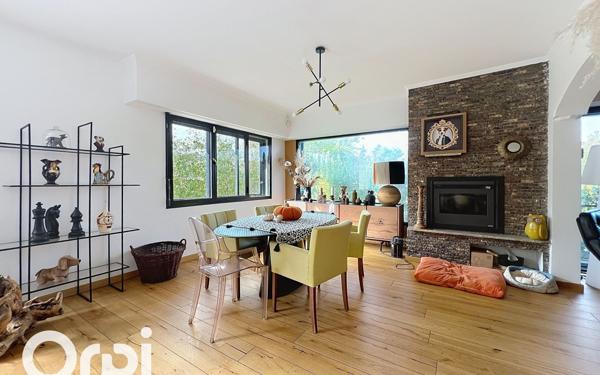 Appartement à vendre    4 pièces • 128 m2 Villeneuve-Loubet