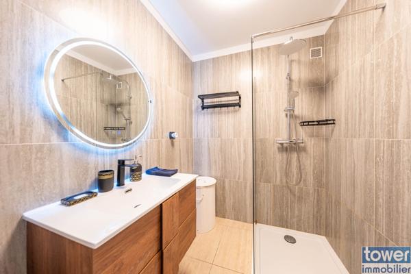 Coup de cœur assuré ! Appartement rénové avec terrasse ensoleillée