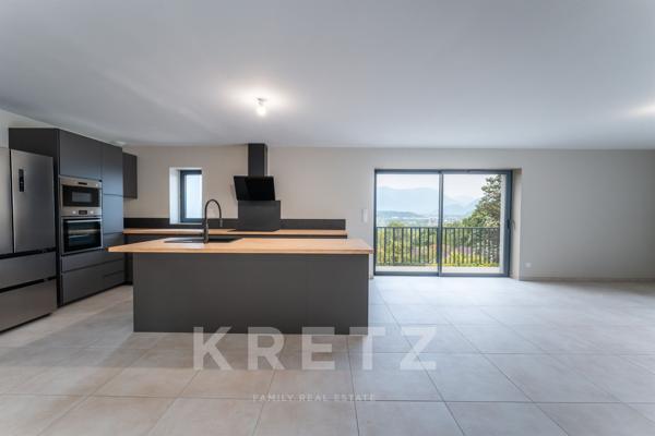 VILLA D’ARCHITECTE AVEC VUE PANORAMIQUE SUR LES ALPES