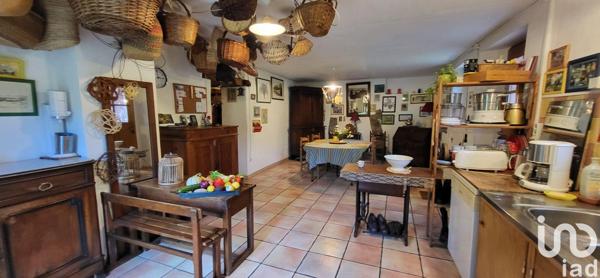 Maison à vendre 13 pièces 300 m² Saint-Laurent-de-Cerdans