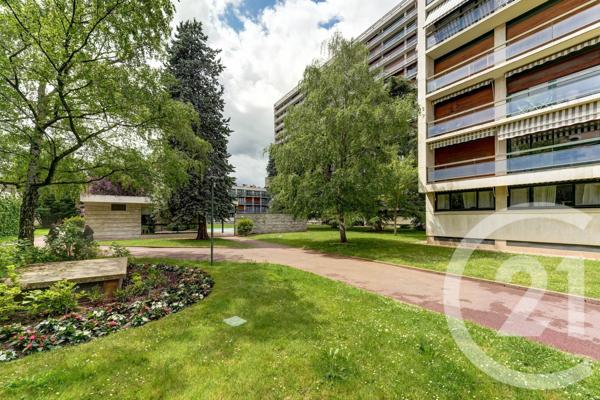 Appartement F3 à vendre  3 pièces - 63,48 m 2   LYON  - 69003